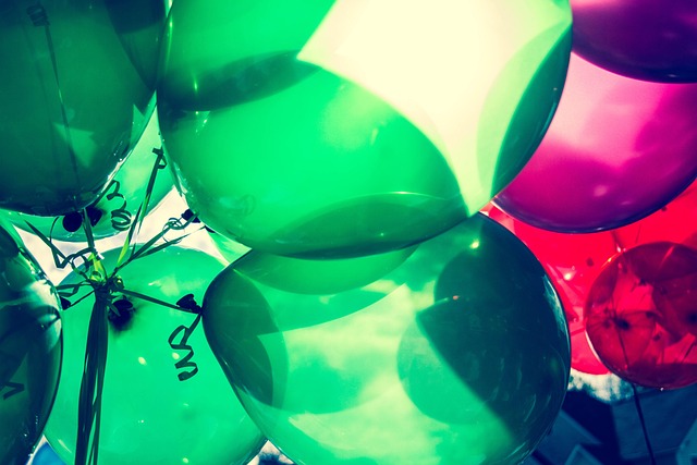 10 idées de menus pour un anniversaire réussi, selon l&rsquo;âge et le style de la fête